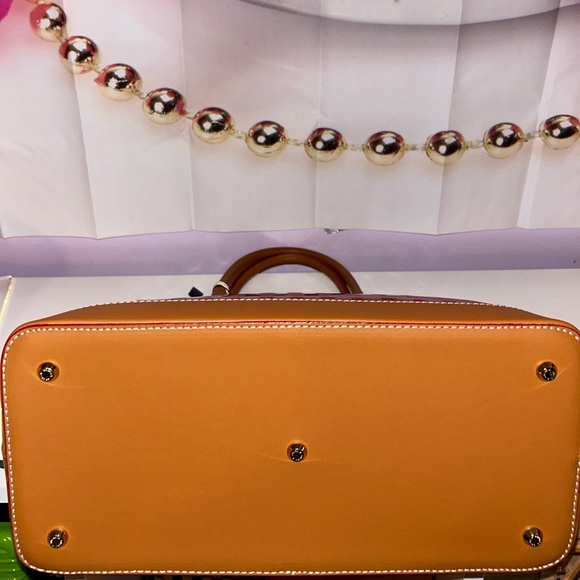 Arcadia Satchel, NWT.🩷🩷 - Picture 4 of 12